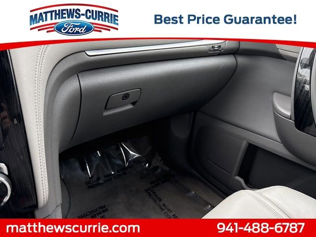 Used 2017 Chevrolet Traverse Premier image 50