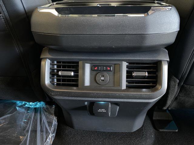 New 2026 Ford F150 Lariat w/ Equipment Group 502A High image 32