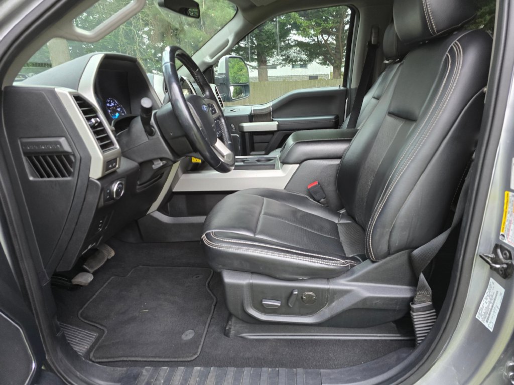 Used 2021 Ford F250 Lariat w/ Lariat Value Package AWD/4WD image 21