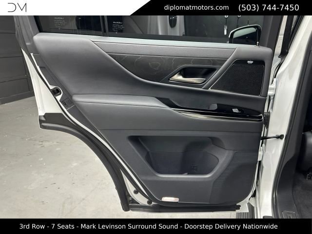 Used 2024 Lexus LX 600 4WD w/ Interior Upgrade Package image 29