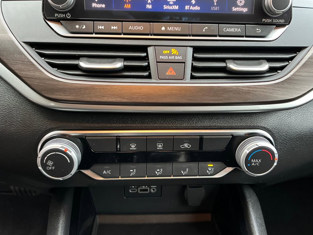 Used 2024 Nissan Altima 2.5 SV image 17