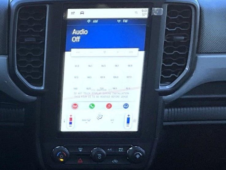 Used 2024 Ford Ranger XL image 13