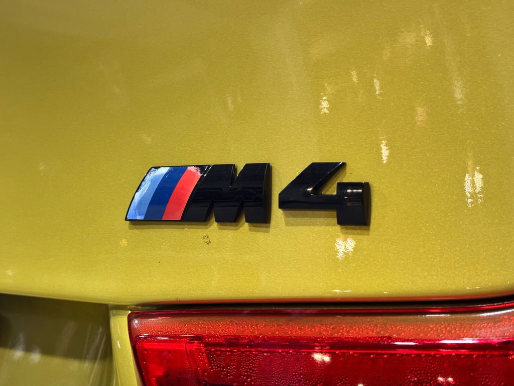 Used 2018 BMW M4 Coupe w/ Competition Package image 27