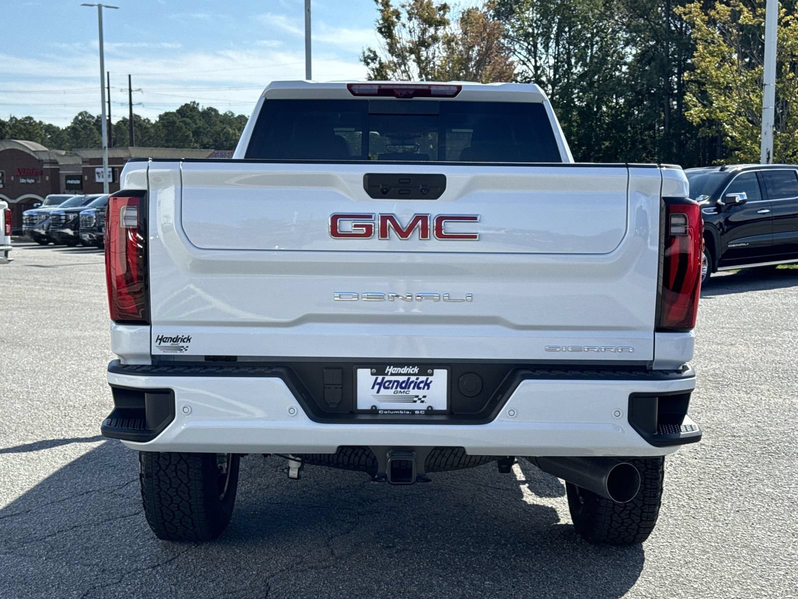 Used 2026 GMC Sierra 2500 Denali w/ Technology Package AWD/4WD image 9
