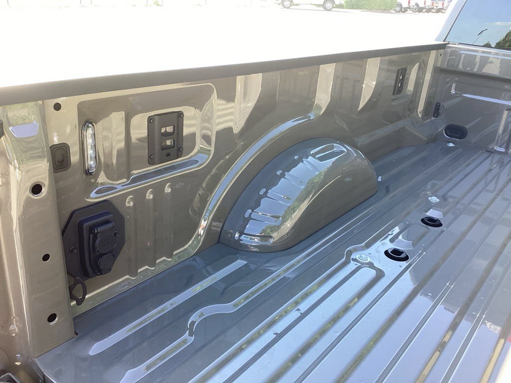 New 2026 Ford F350 Lariat AWD/4WD image 14