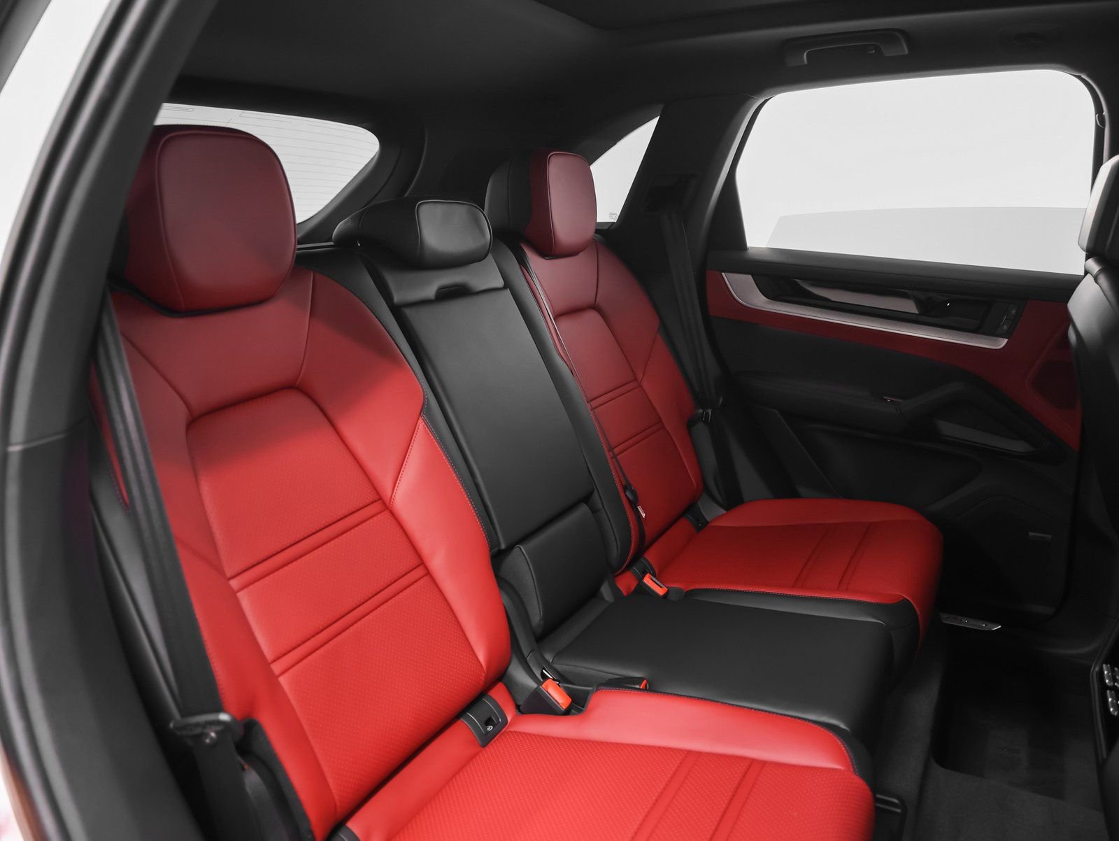 New 2026 Porsche Cayenne S image 31
