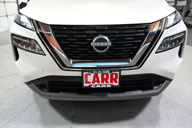 Used 2023 Nissan Rogue SV FWD image 15