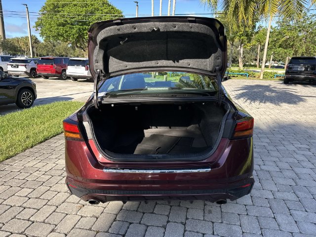 Used 2023 Nissan Altima 2.5 SL FWD image 28