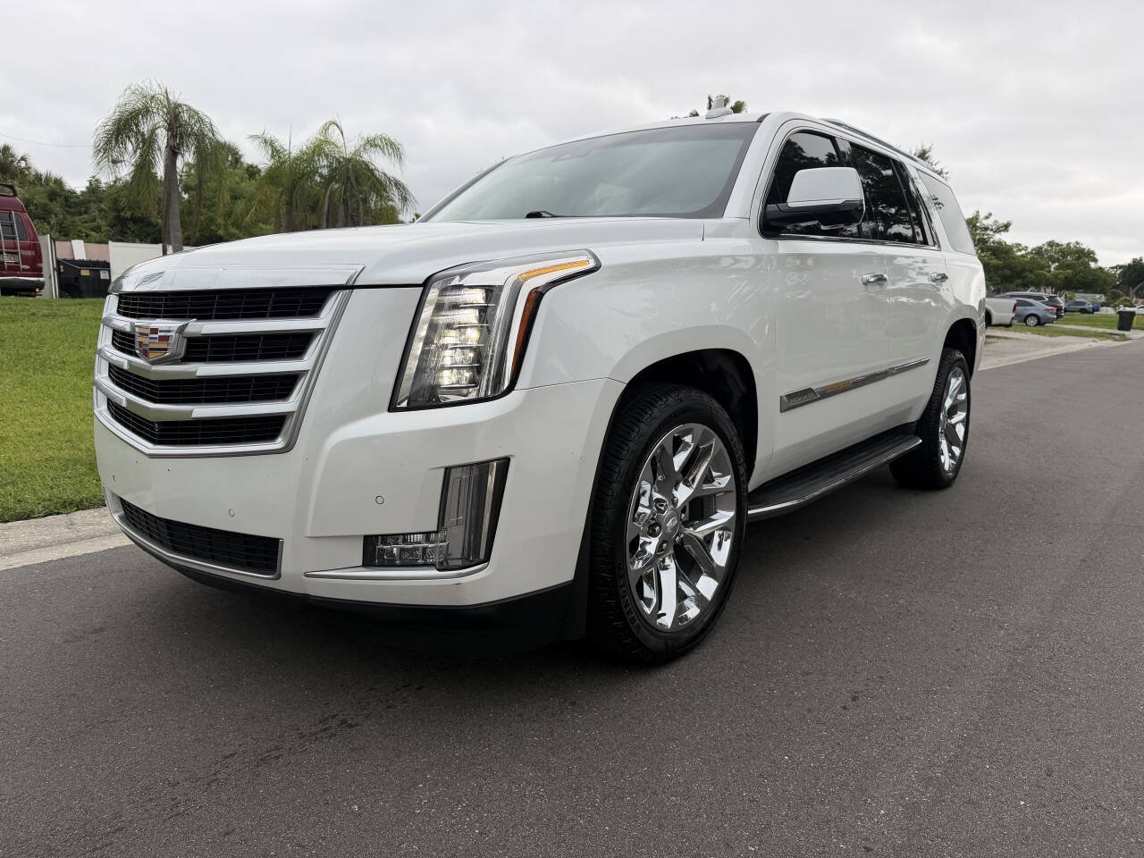 Used 2016 Cadillac Escalade Luxury