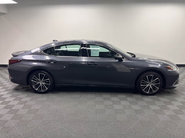 Certified 2025 Lexus ES 300h w/ Premium Package FWD image 4