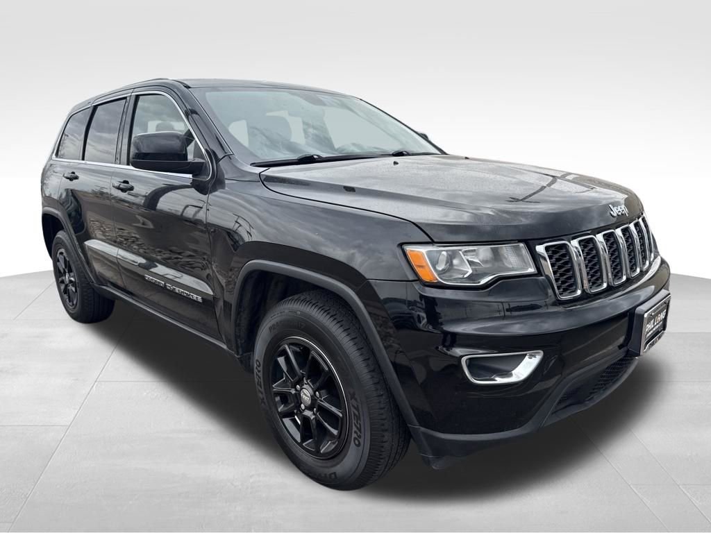 Used 2018 Jeep Grand Cherokee Laredo RWD image 1