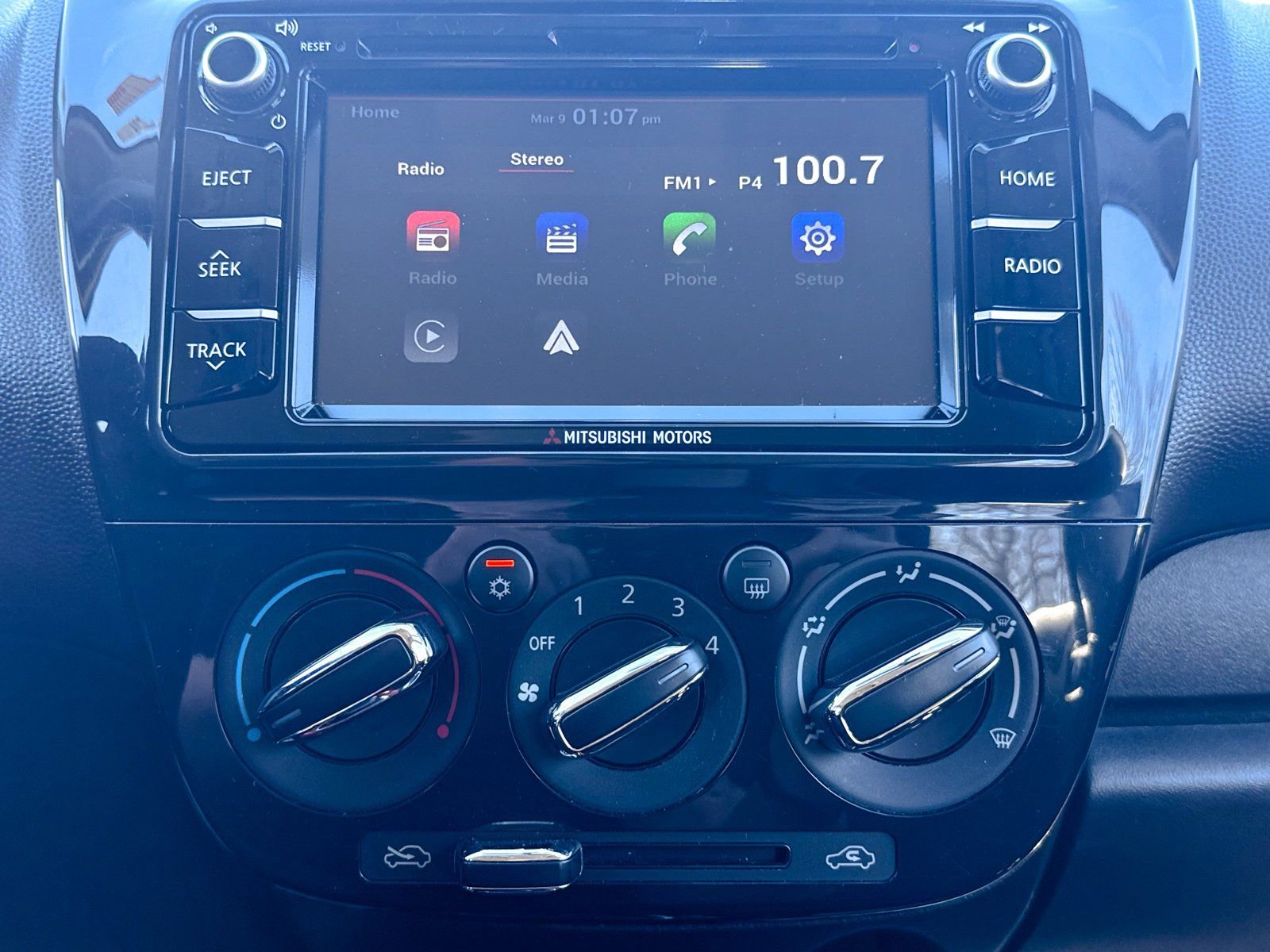 Used 2019 Mitsubishi Mirage LE image 29