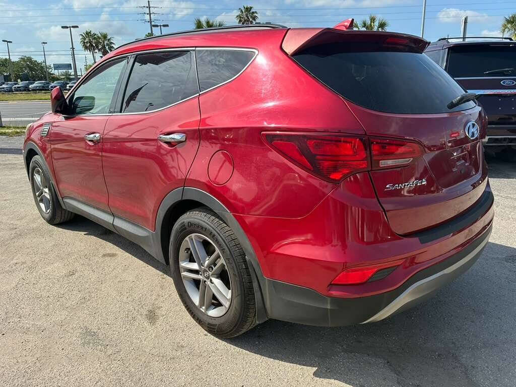 Used 2017 Hyundai Santa Fe Sport FWD image 3