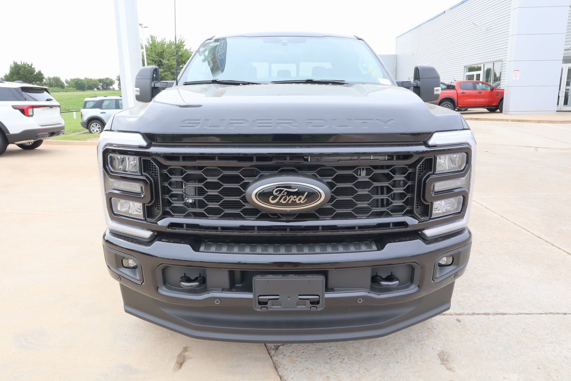 New 2026 Ford F250 Lariat w/ Black Appearance Package image 11