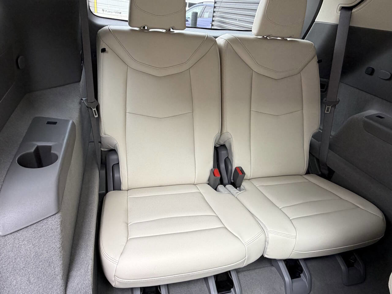 Used 2024 Cadillac XT6 Premium Luxury w/ Technology Package AWD/4WD image 19