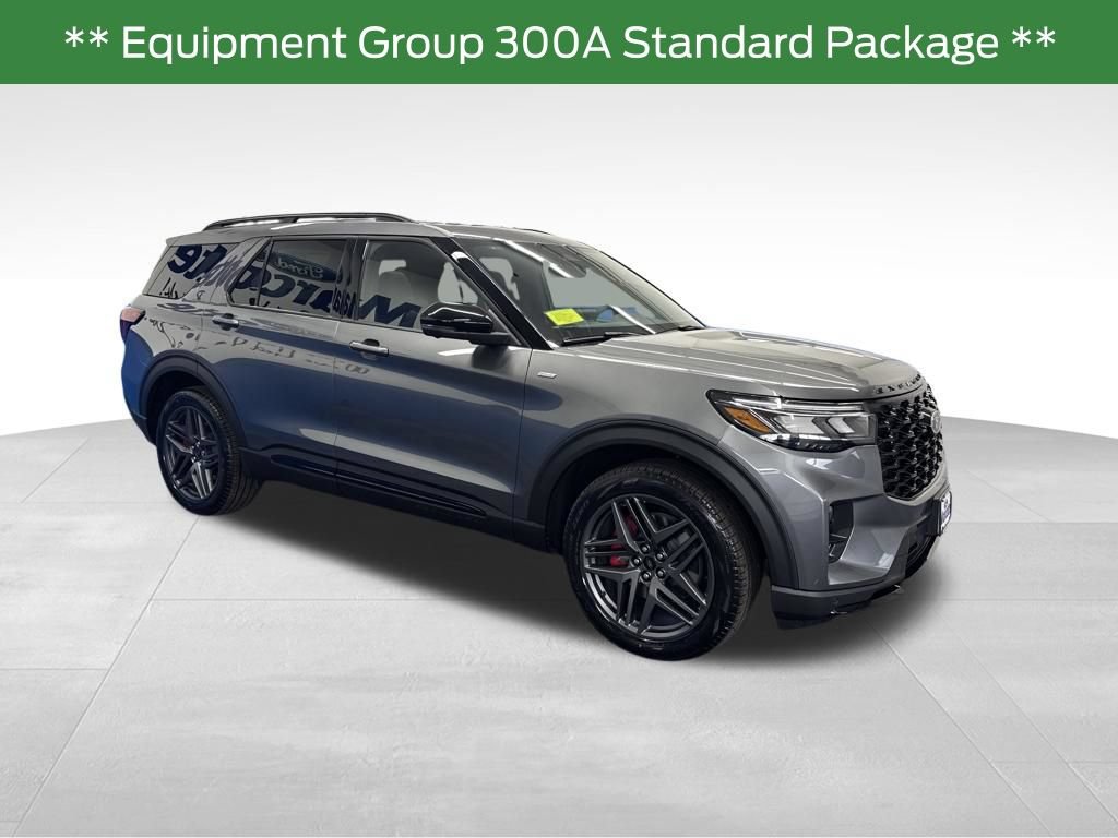 New 2026 Ford Explorer ST-Line w/ ST-Line Street Pack AWD/4WD image 3