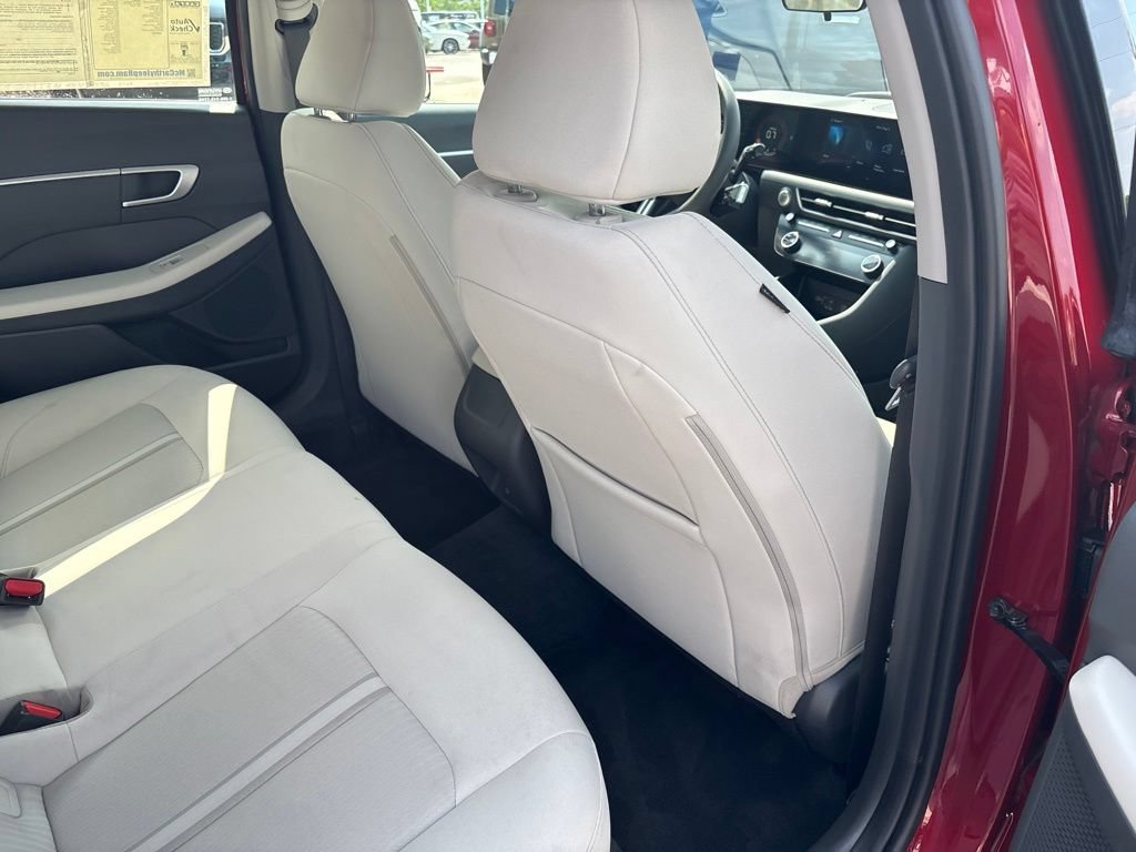 Used 2025 Hyundai Sonata SEL FWD image 45