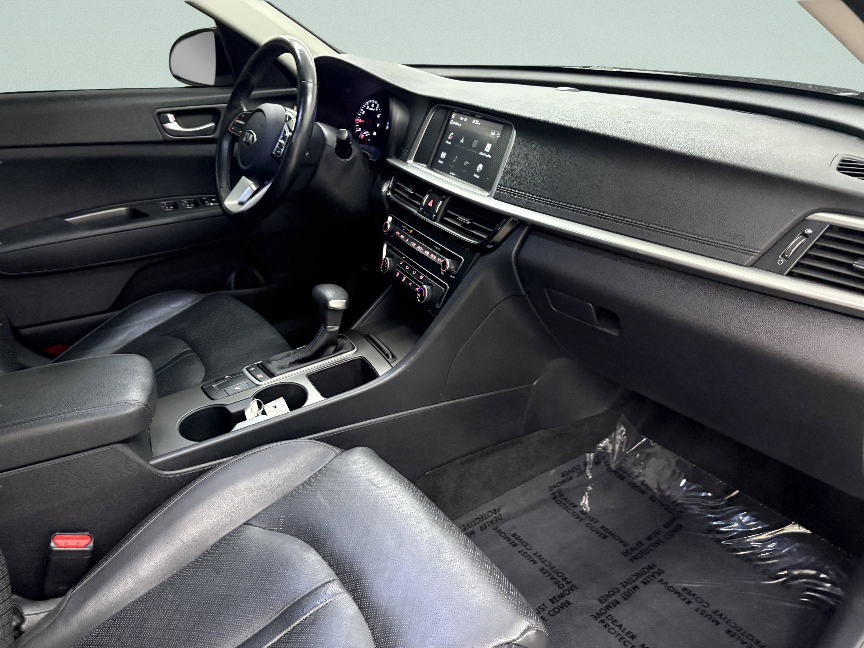 Used 2020 Kia Optima SE image 21