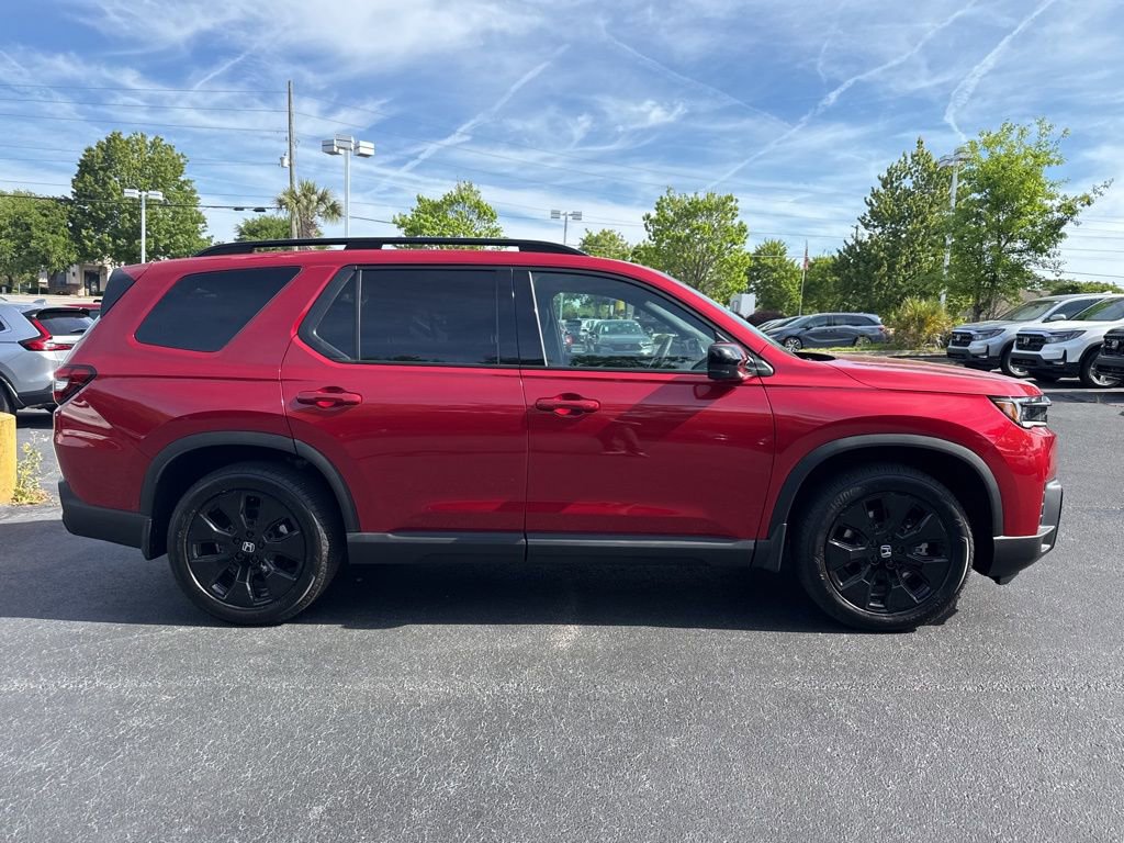 New 2026 Honda Pilot Black Edition image 2