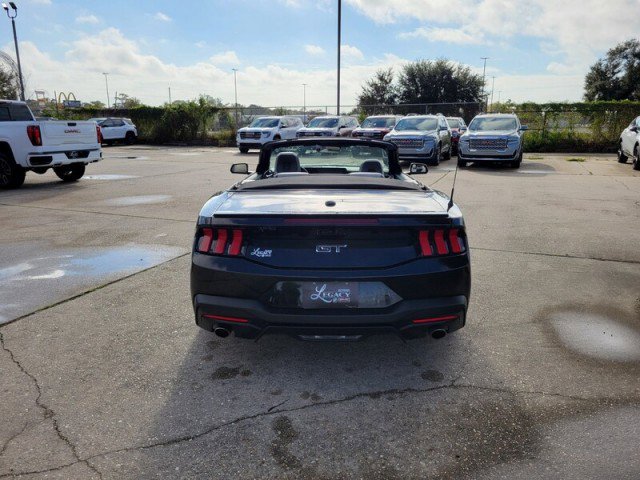 Used 2024 Ford Mustang GT Premium image 13