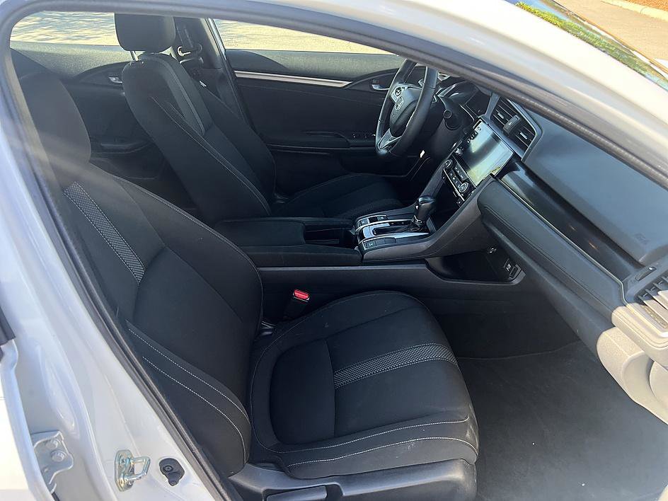 Used 2020 Honda Civic EX image 17