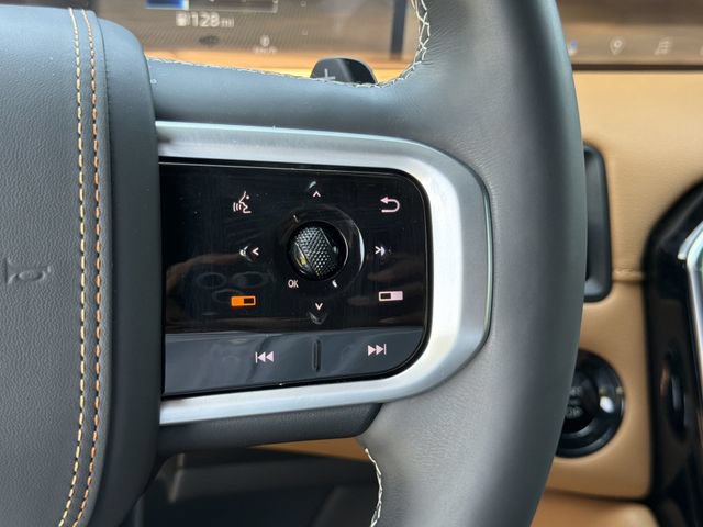 Certified 2025 Nissan Armada Platinum Reserve AWD/4WD image 30