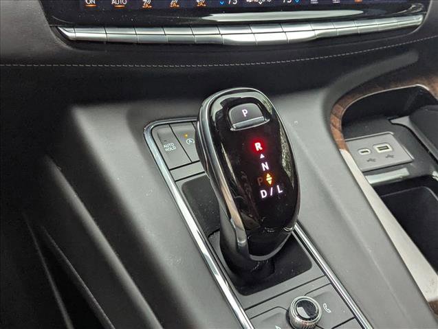 Used 2021 Cadillac Escalade Premium Luxury Platinum AWD/4WD image 9