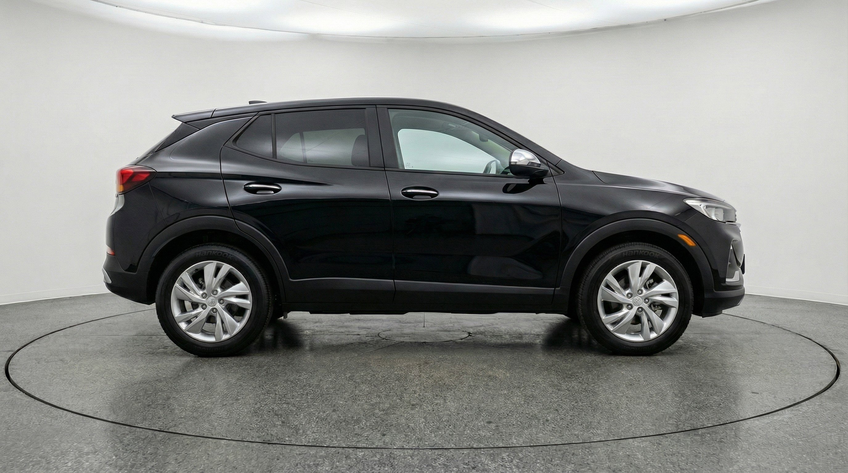 Used 2025 Buick Encore GX Preferred image 11