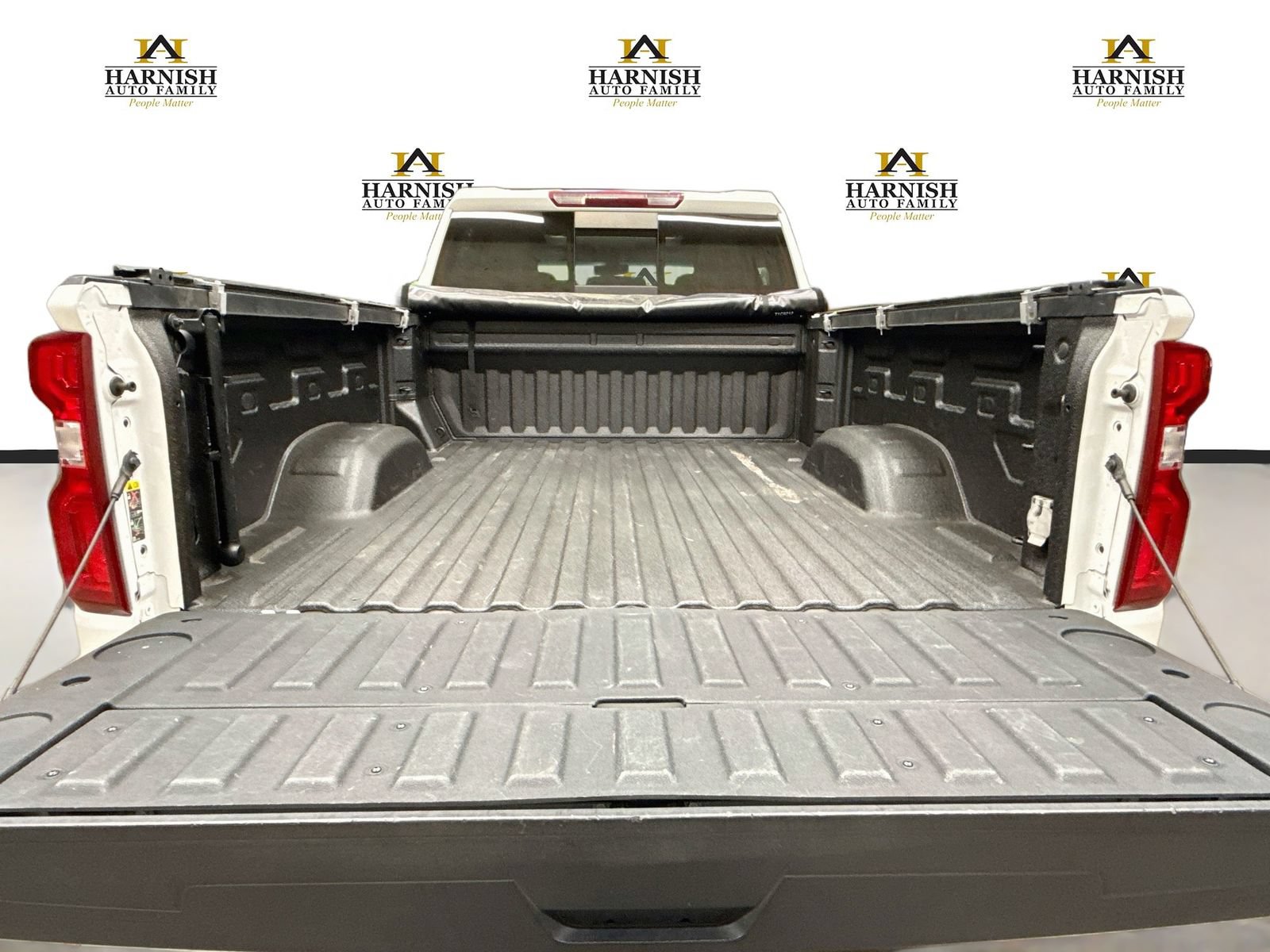 Used 2022 Chevrolet Silverado 3500 LTZ w/ LTZ Convenience Package AWD/4WD image 28