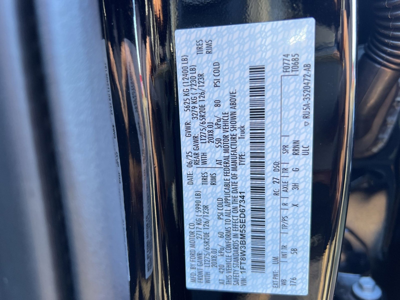 New 2025 Ford F350 Lariat w/ Lariat Ultimate Package image 28