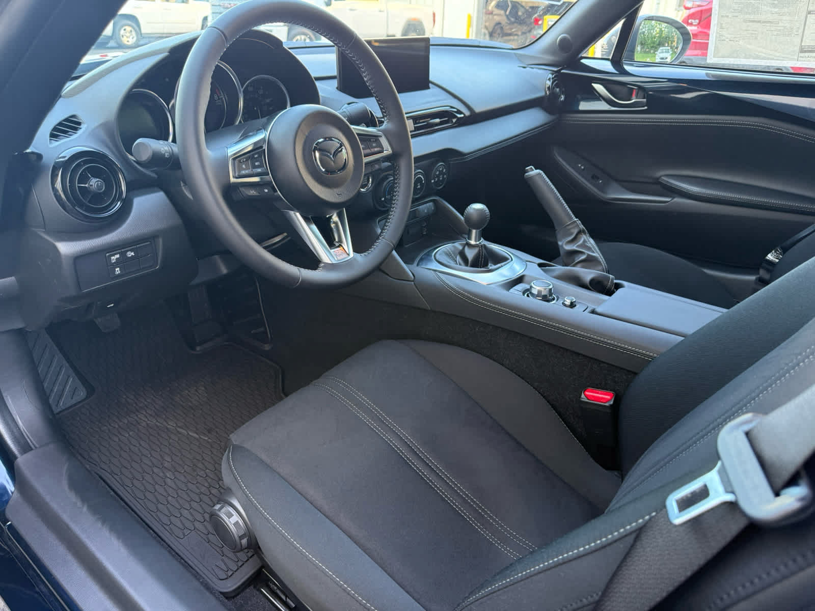 New 2026 MAZDA MX-5 Miata Club w/ Weather Package RWD image 5