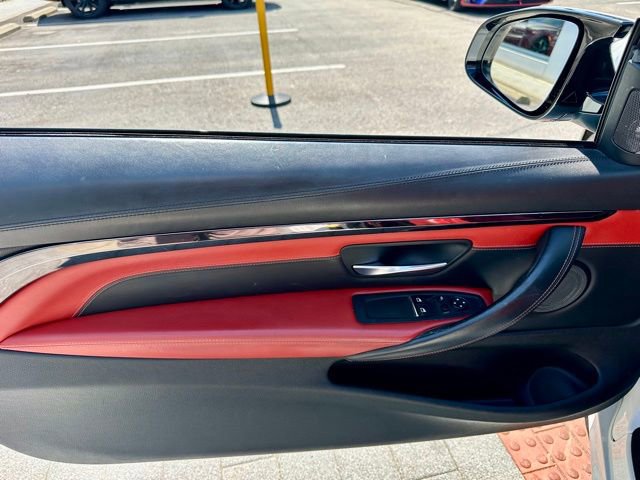 Used 2018 BMW M4 Coupe RWD image 11