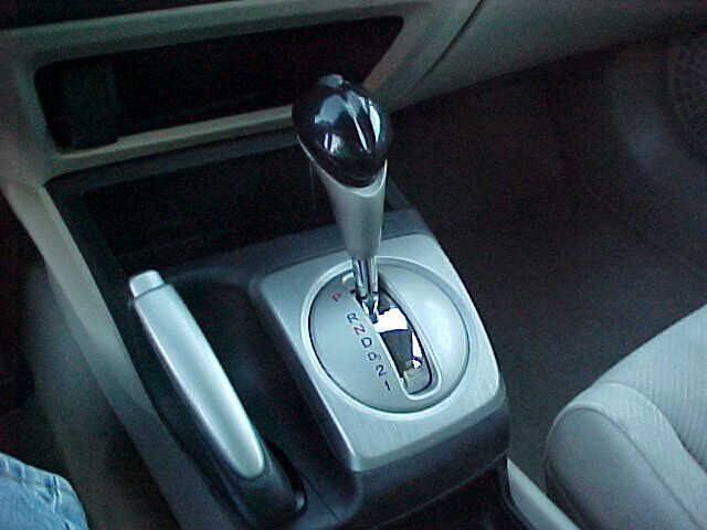 Used 2010 Honda Civic LX image 17