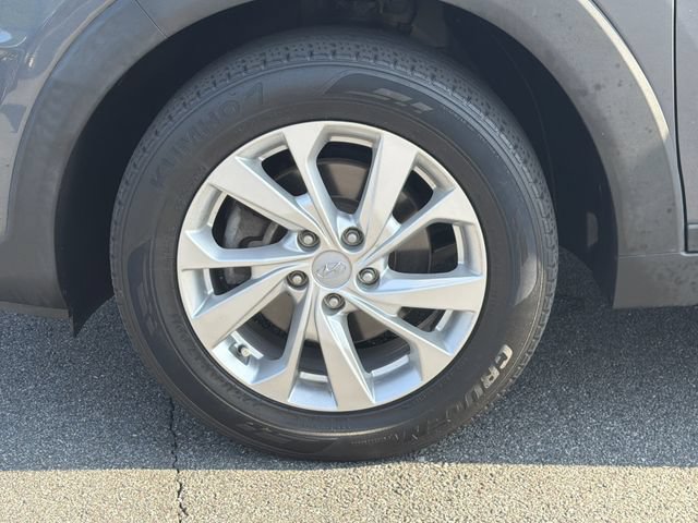 Used 2021 Hyundai Tucson Value FWD image 12