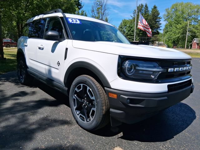Used 2023 Ford Bronco Sport Outer Banks AWD/4WD image 8