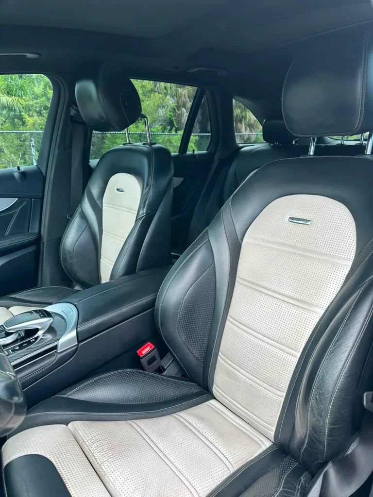Used 2019 Mercedes-Benz GLC 63 AMG 4MATIC image 10