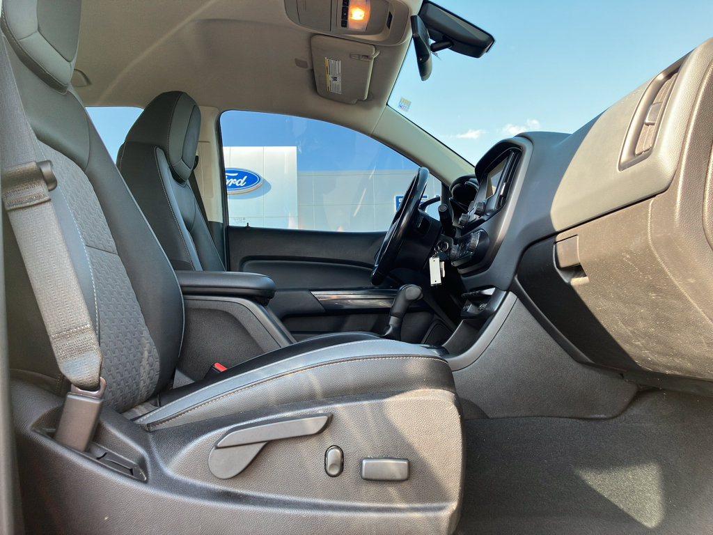 Used 2019 Chevrolet Colorado Z71 AWD/4WD image 35