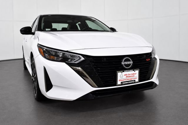 Certified 2025 Nissan Sentra SR w/ SR Premium Package FWD image 3