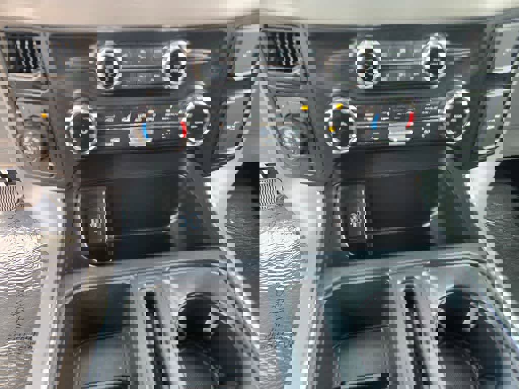 Used 2024 Ford F150 XLT w/ Mobile Office Package image 15