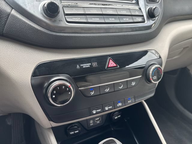 Used 2017 Hyundai Tucson SE w/ SE Popular Package 02 FWD image 14