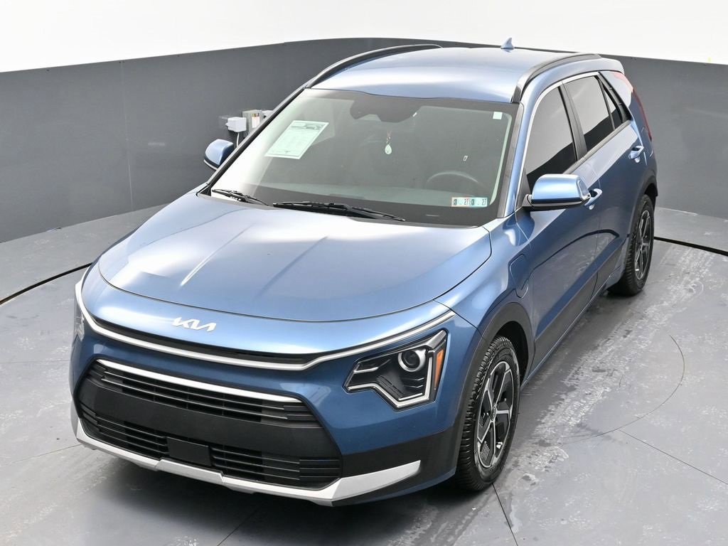 Used 2023 Kia Niro EX image 43