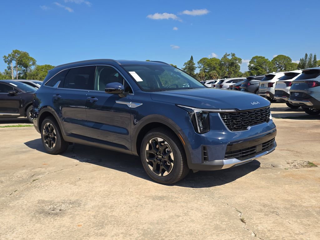 New 2026 Kia Sorento S FWD image 2
