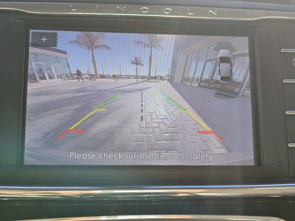 Certified 2020 Lincoln Continental Standard image 20