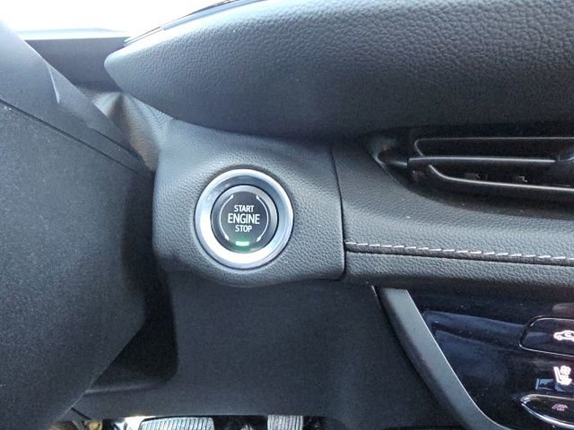 Used 2023 Buick Envision Avenir image 55