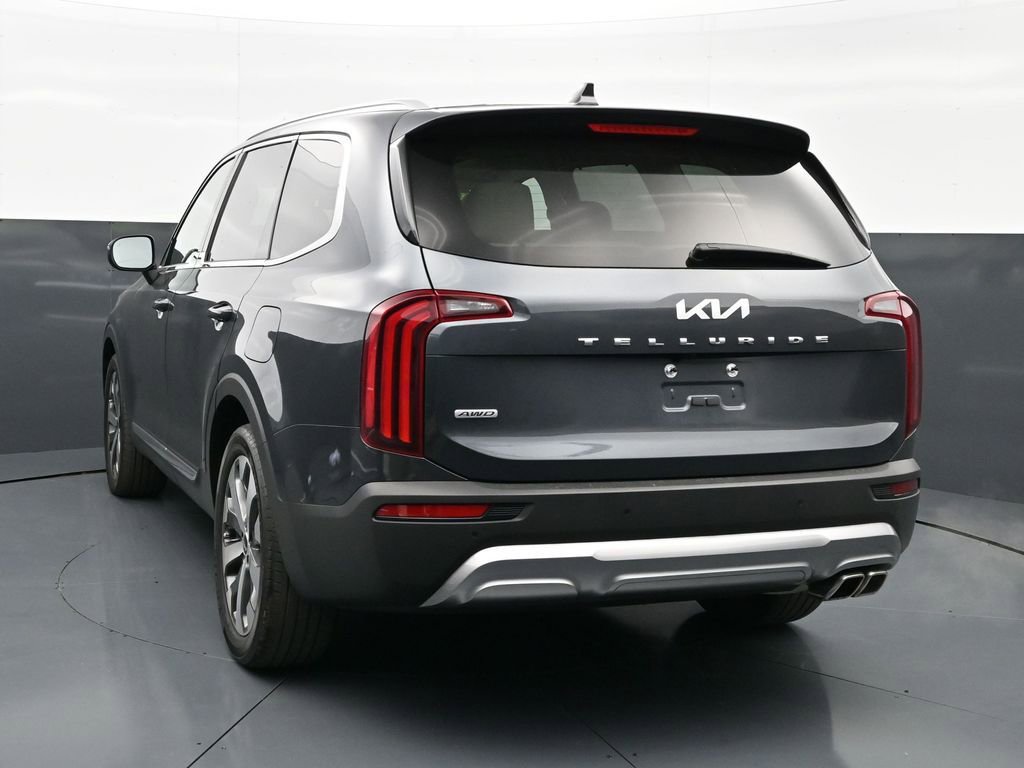 Used 2022 Kia Telluride EX w/ EX Premium Package AWD/4WD image 2