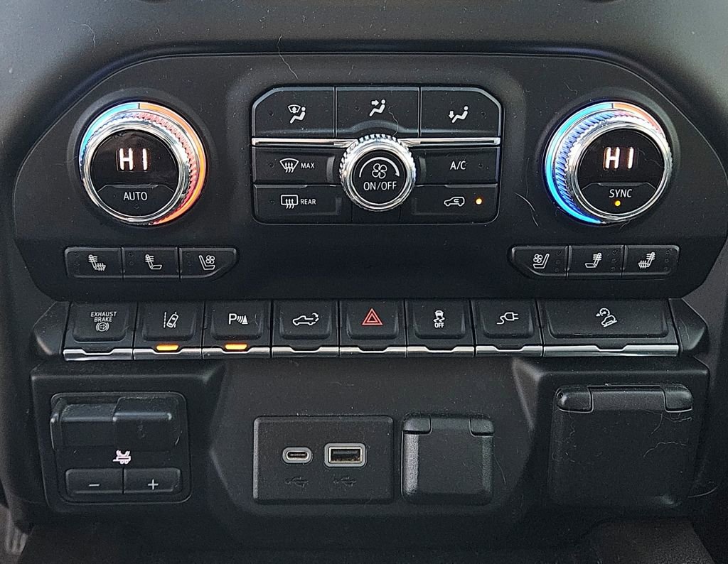 Used 2020 GMC Sierra 2500 Denali w/ Denali Ultimate Package image 30