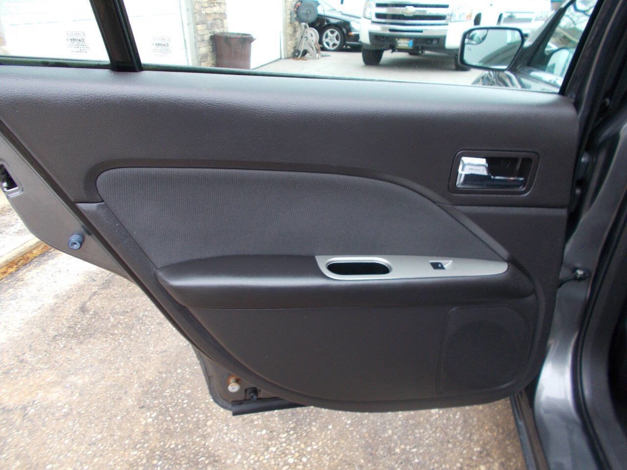 Used 2011 Ford Fusion Hybrid image 15