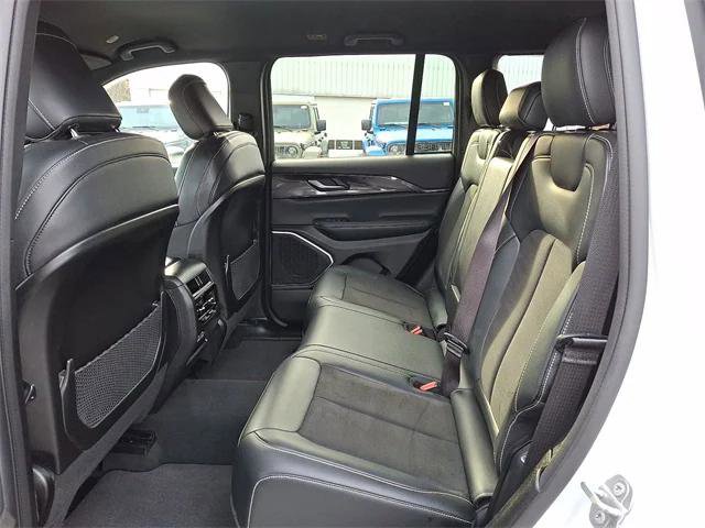 Certified 2022 Jeep Grand Cherokee Altitude image 20