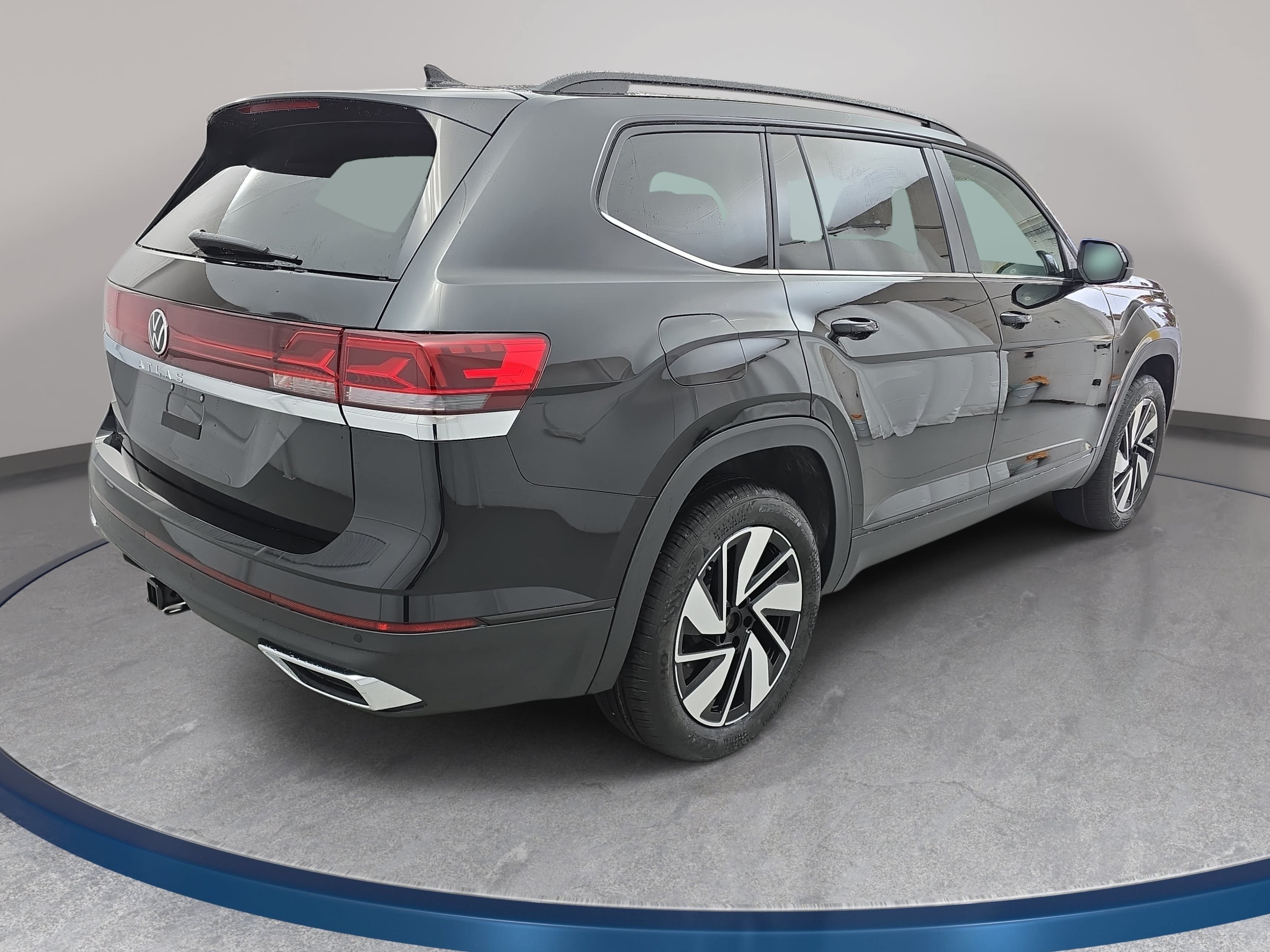 New 2026 Volkswagen Atlas SE FWD image 5