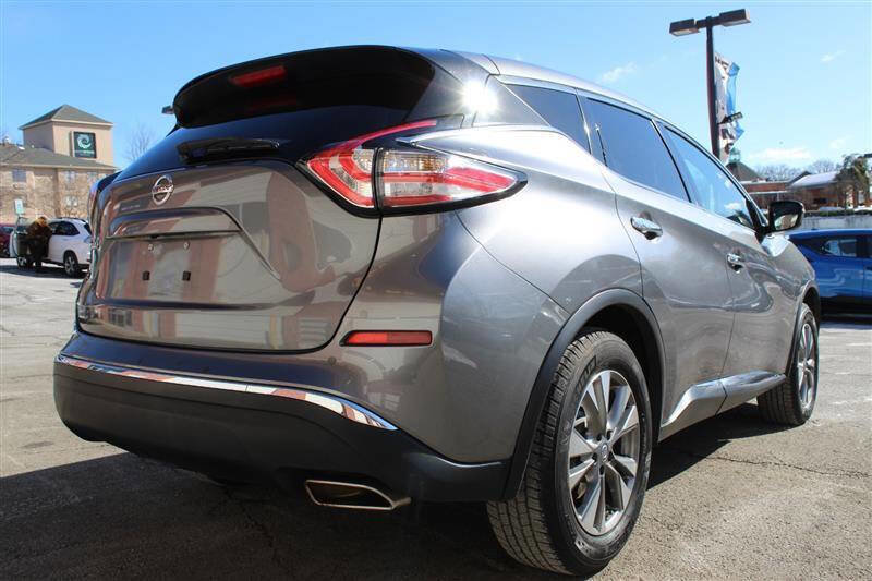 Used 2017 Nissan Murano S FWD image 9
